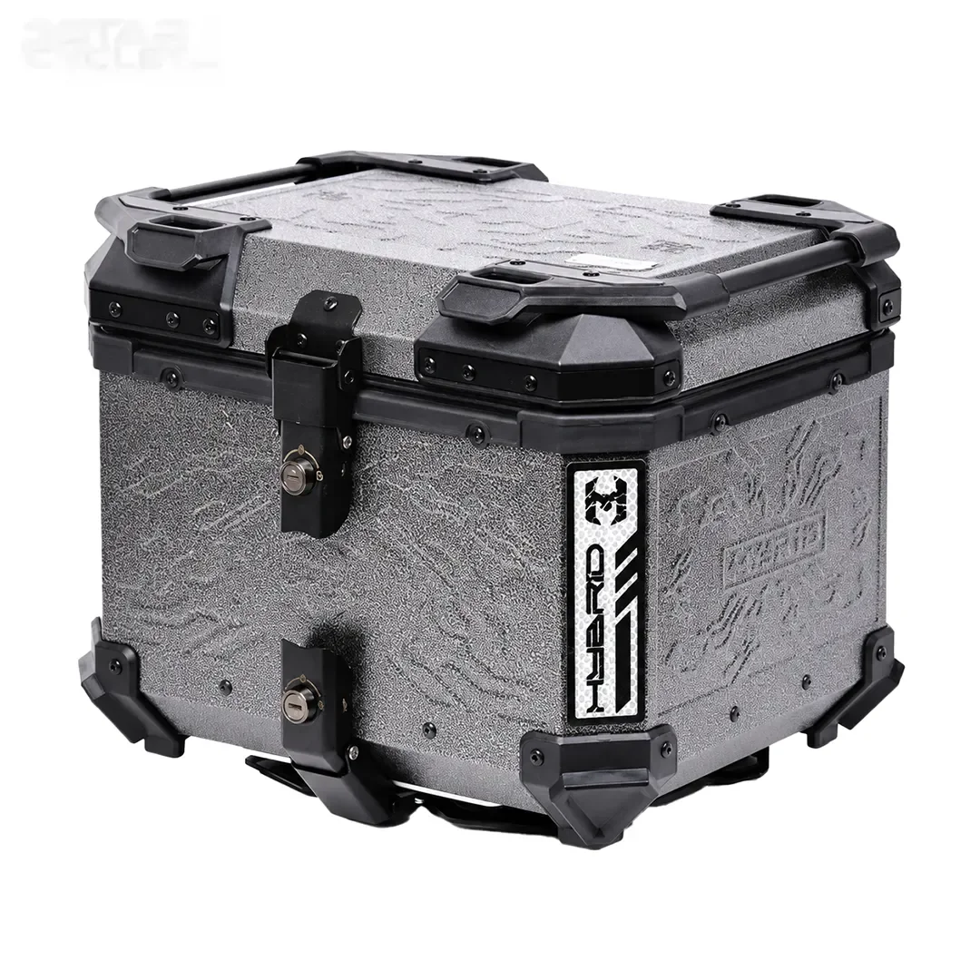 باکس 45 لیتری طرحدار موتور سیکلت مدل TITANIUM